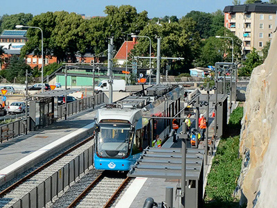  Tvärbanan    Solna station